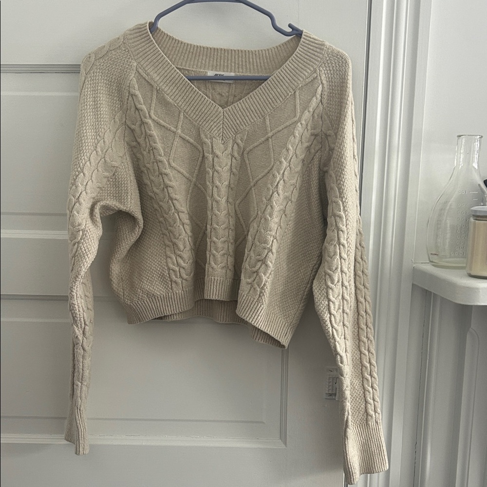 Ardene Cropped V-Neck Cable Knit Sweater - Cream